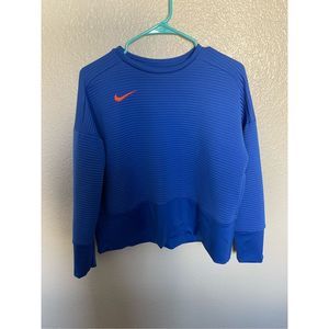 Women’s Nike dri-fit Broncos long sleeve crewneck